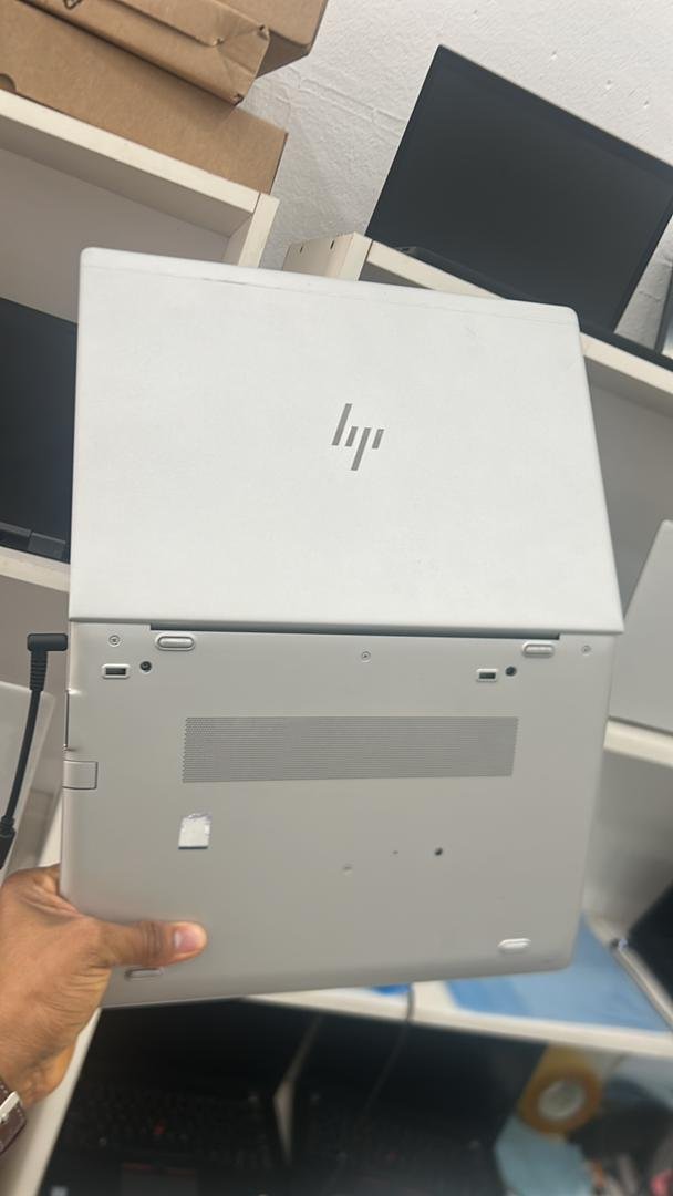 Hp 840 g5 - Image 3